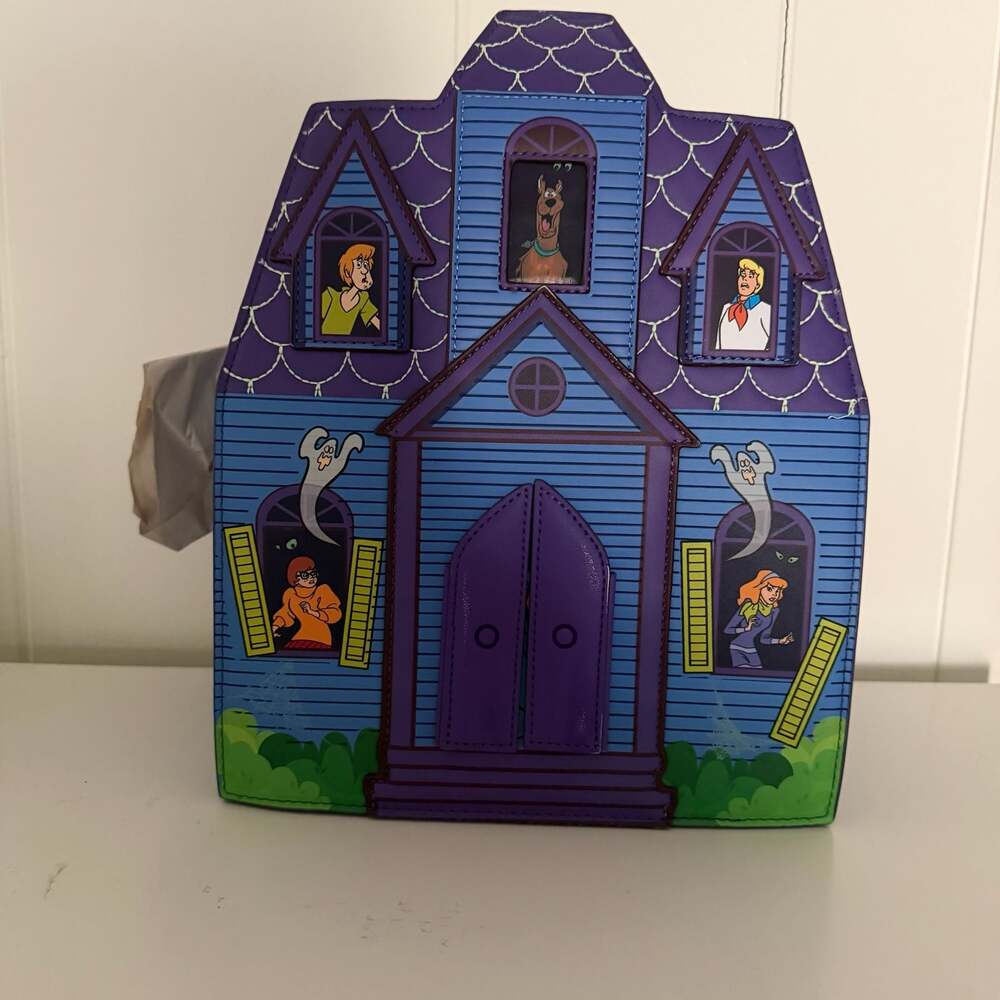 Loungefly Scooby-Doo Mystery Inc. Haunted Mansion Lenticular Mini Backpack - Picture 2 of 14